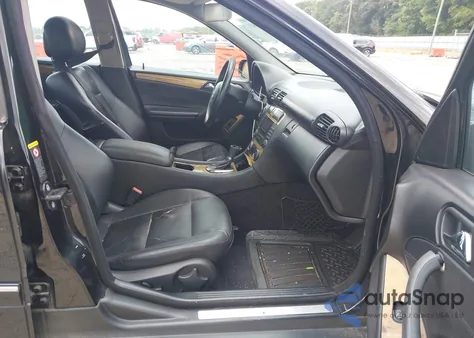 2007 Mercedes-Benz C 230 Sport from USA, damaged, VIN WDBRF52H77E024751